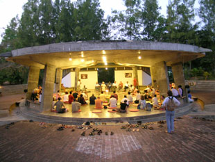 A meeting in Auroville
