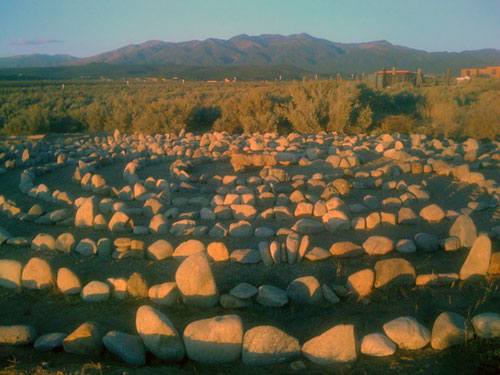 Auromesa labyrinth